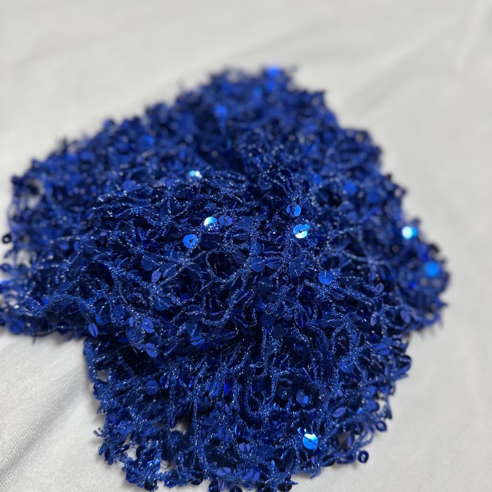Sequins scarf - Picture 6 of 11